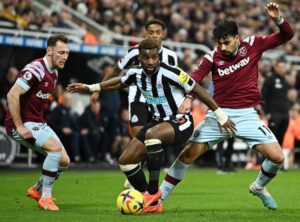 West Ham và Newcastle